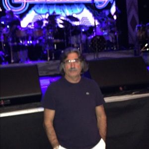 Meet your Posher, Antonio